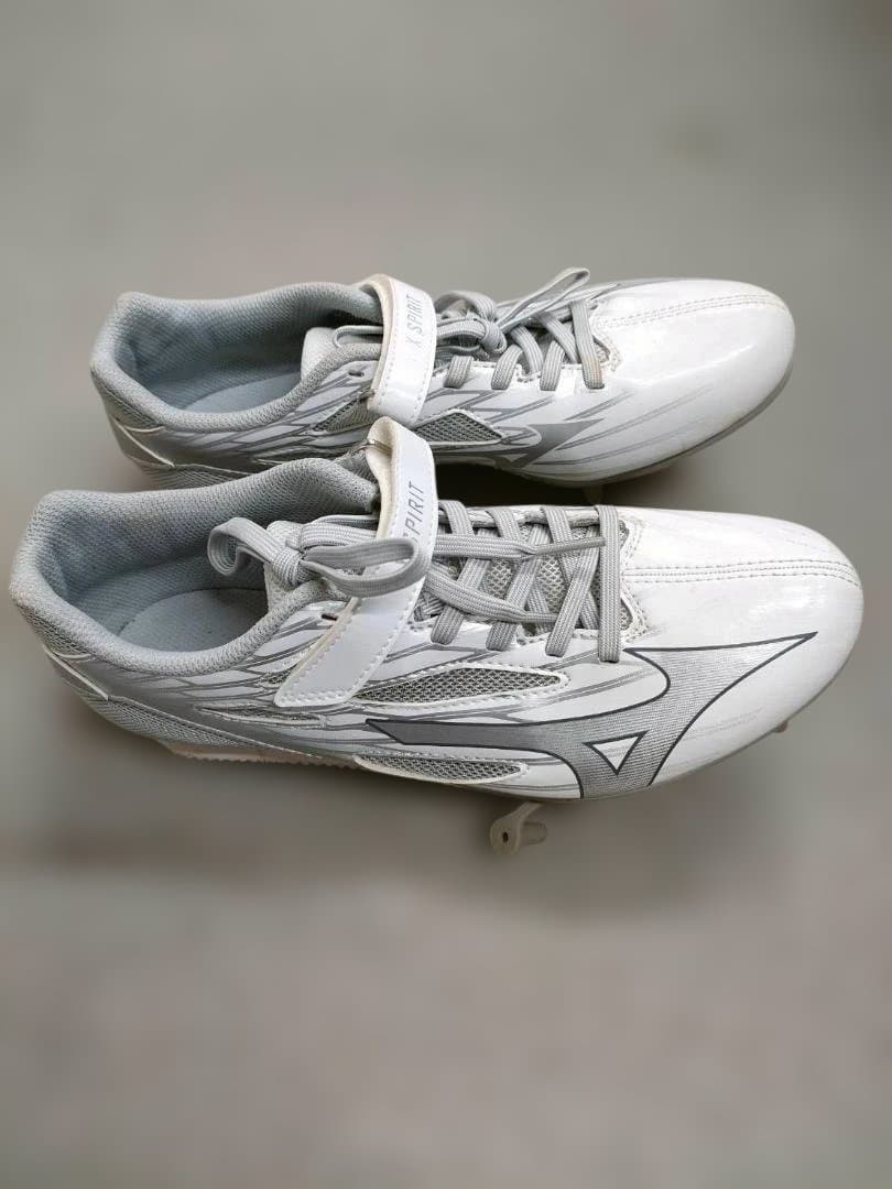 Mizuno Spirit スパイクシューズ ホワイト/グレー