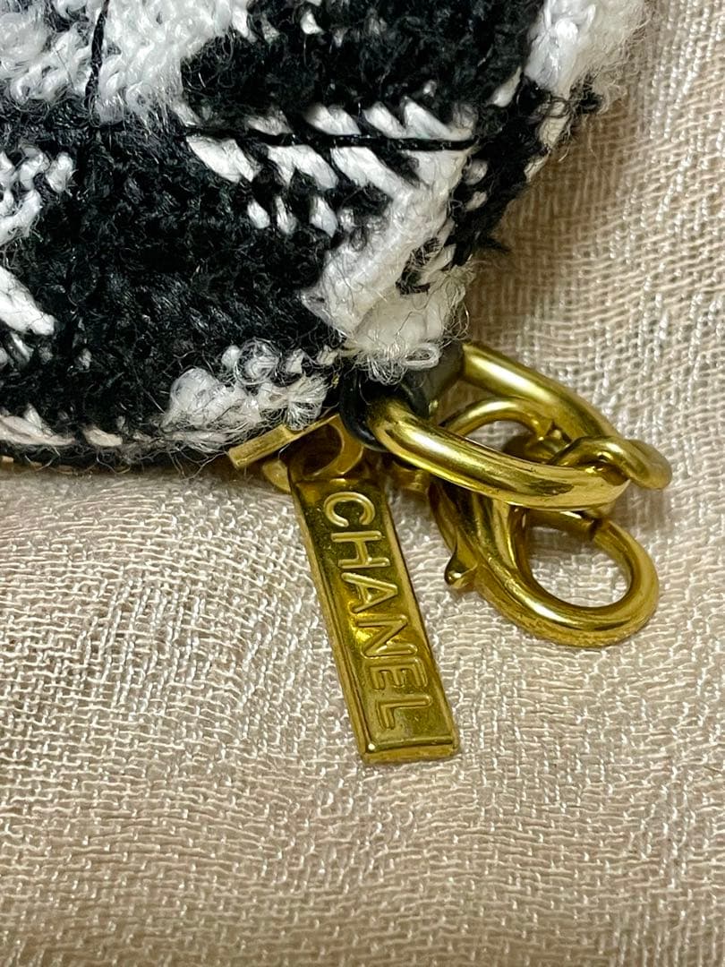 CHANEL スマホショルダーバッグ＆ミニ財布✨限定チャーム付き✨