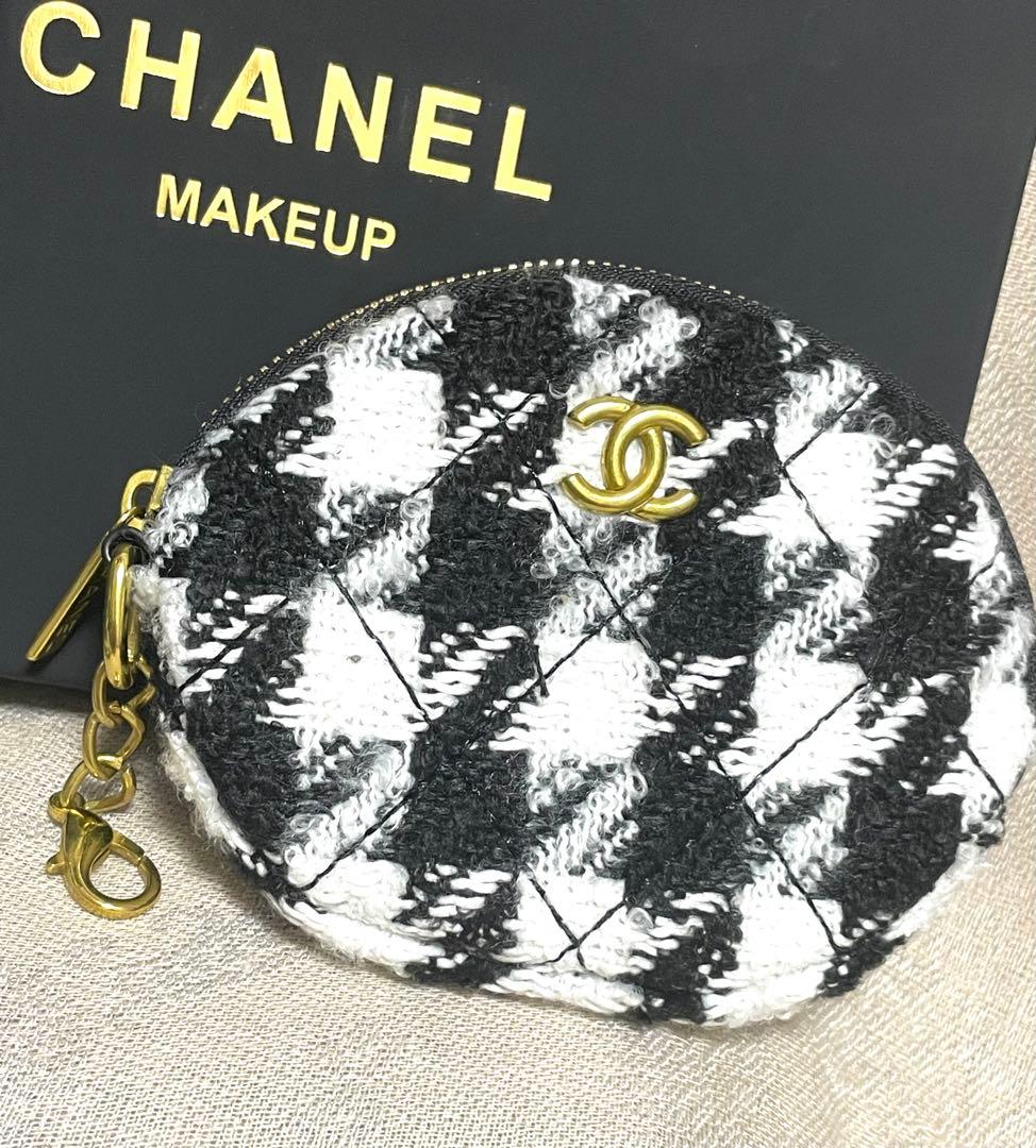 CHANEL スマホショルダーバッグ＆ミニ財布✨限定チャーム付き✨