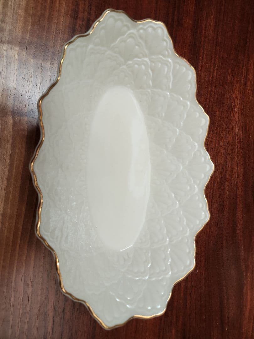 LENOX　金縁オーバルプレート 2種類 陶磁器