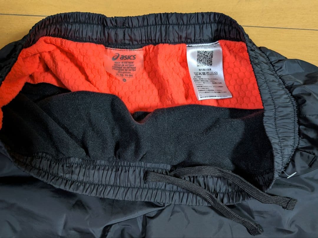 【新品】アシックス　ウィンドブレーカー ジャージ　上下セット　レディース　XL