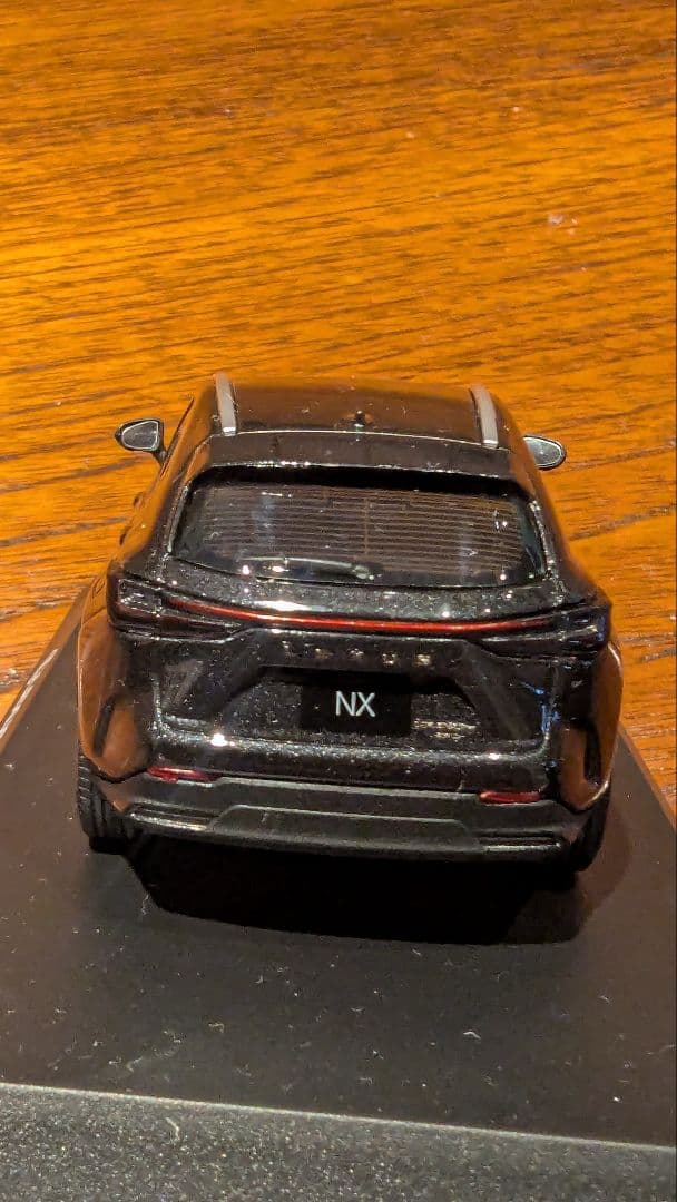 Lexus NX ミニカー 黒