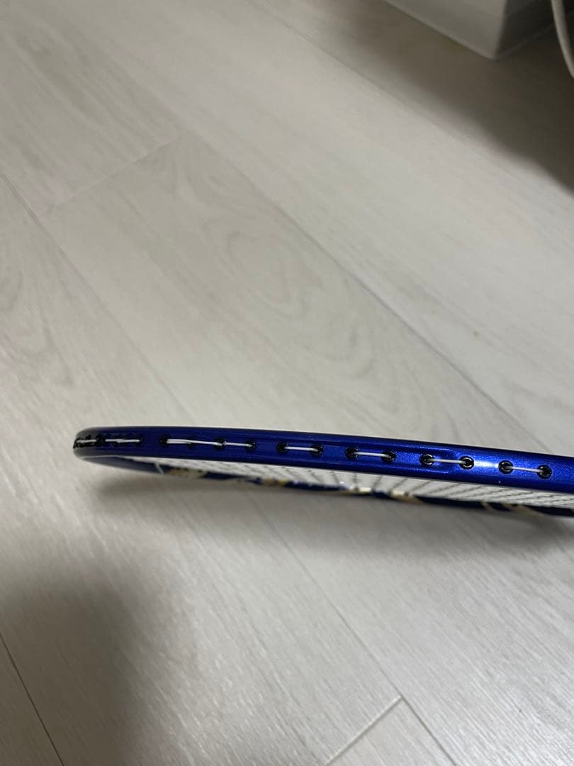 値下げ可！桃田賢斗モデル アストロクス99 廃盤品 バドミントンラケット 4U5