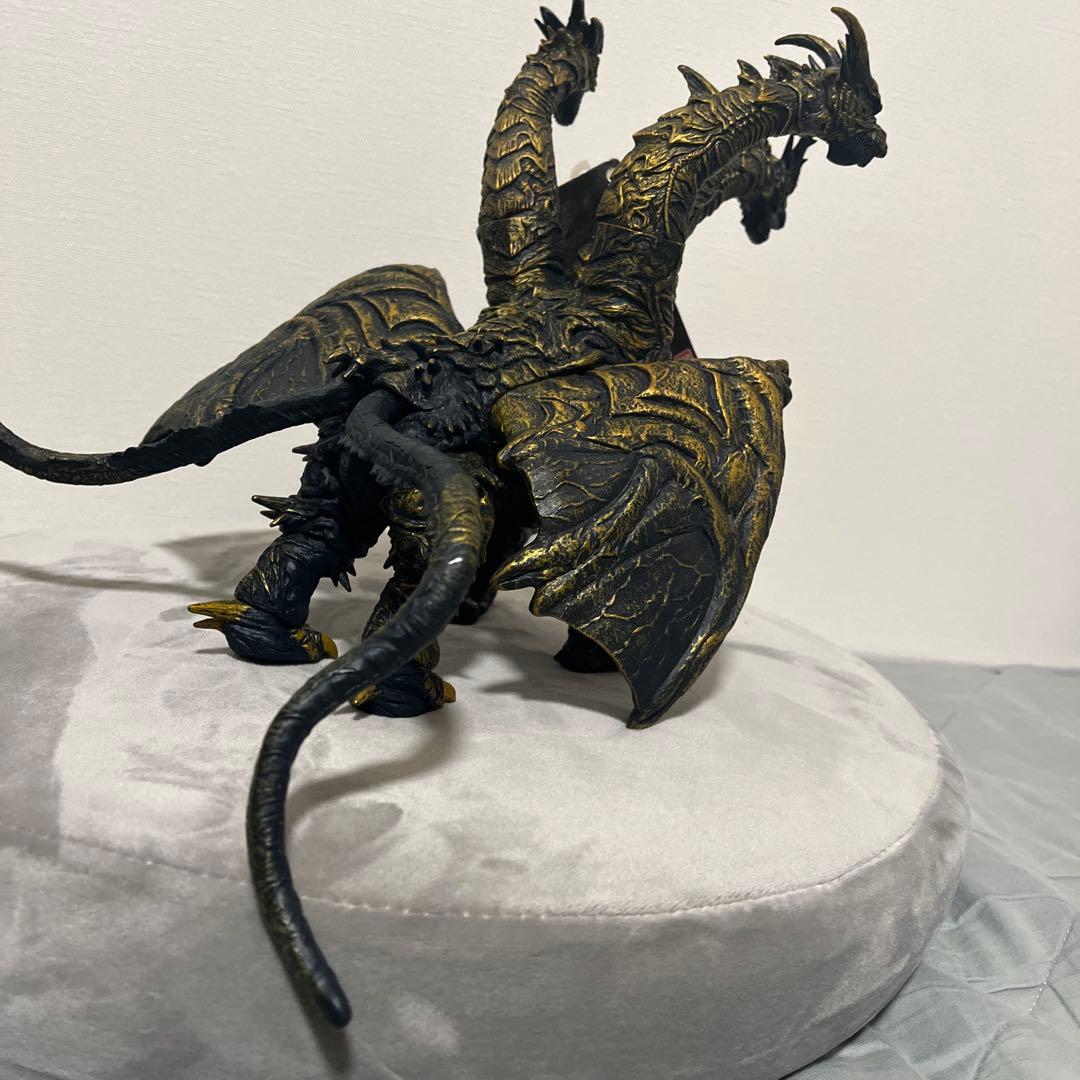 【タグ付き極美品】 カイザーギドラ ムービーモンスター シリーズ ゴジラ ソフビ