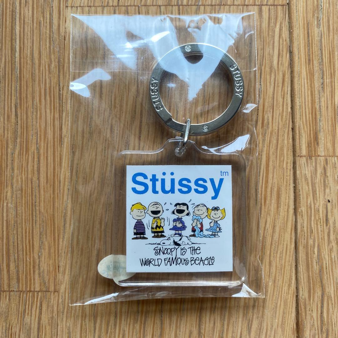 STUSSY Snoopy アクリルキーホルダー