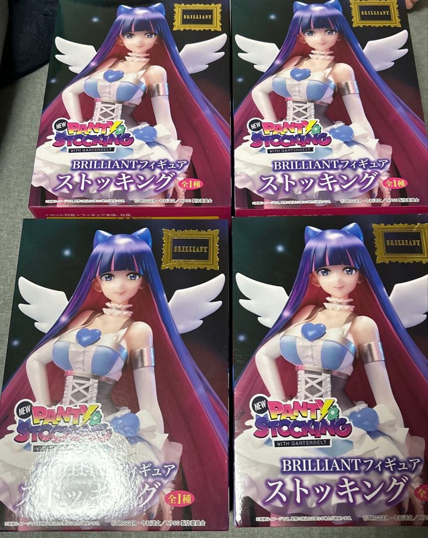 ストッキング BRILLIANTフィギュア 4個セット
