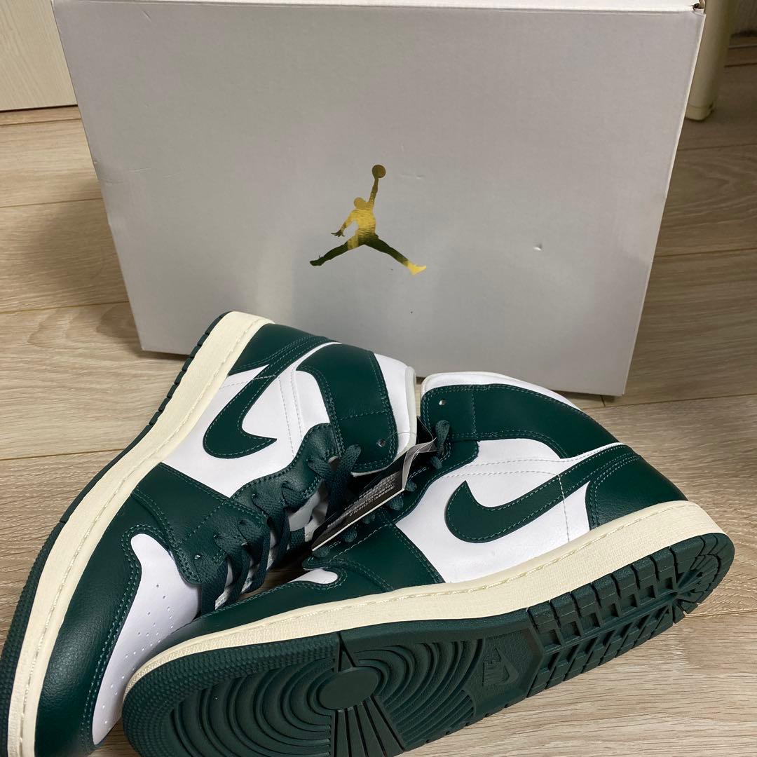 Nike Air Jordan 1 グリーン/ホワイト