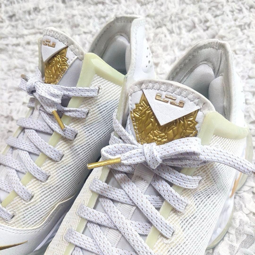 シューズ(男性用) Nike Lebron 19 Low \"White/llc 26.5cm