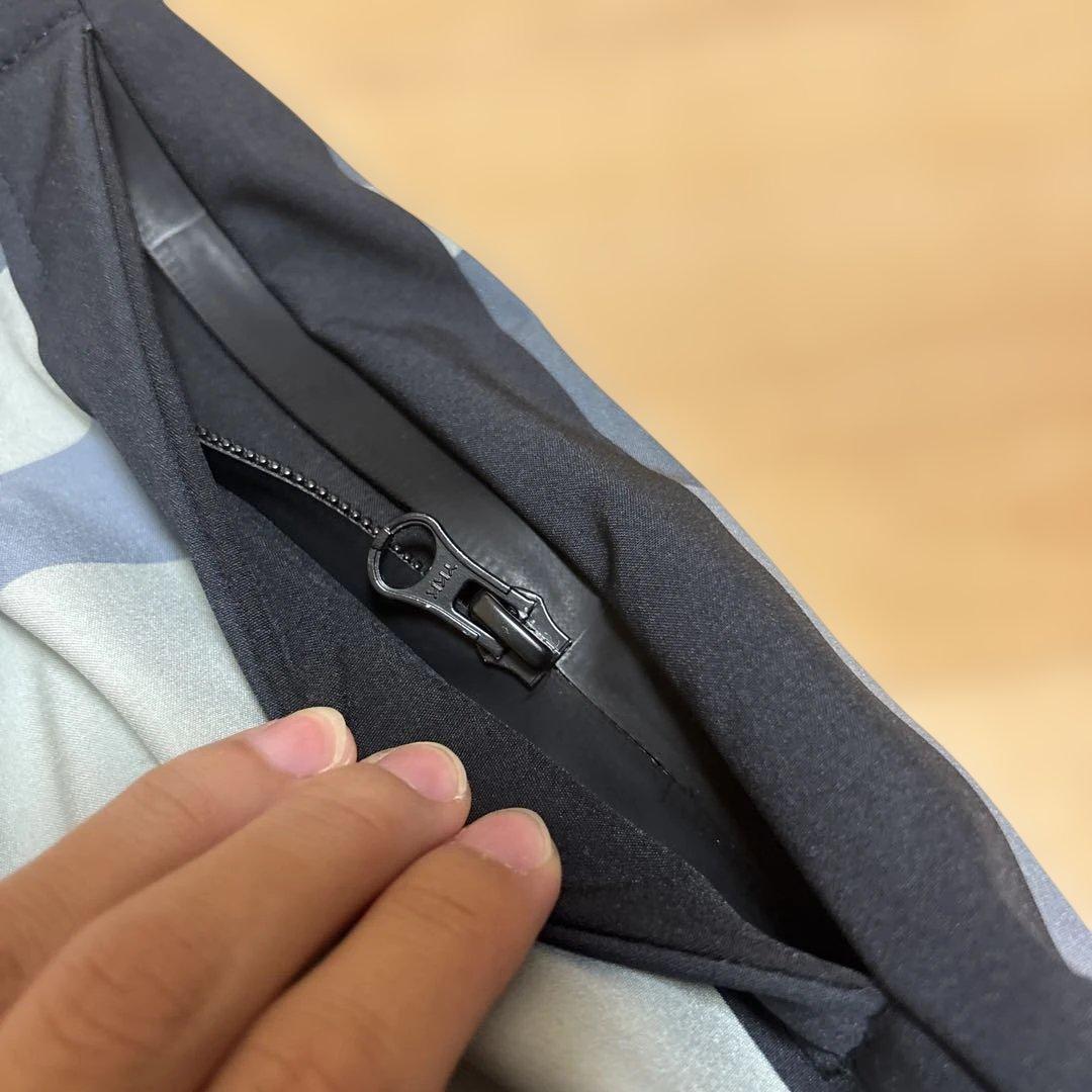 【新品未使用】FYVE スノーボードパンツ Sサイズ 迷彩 グレー