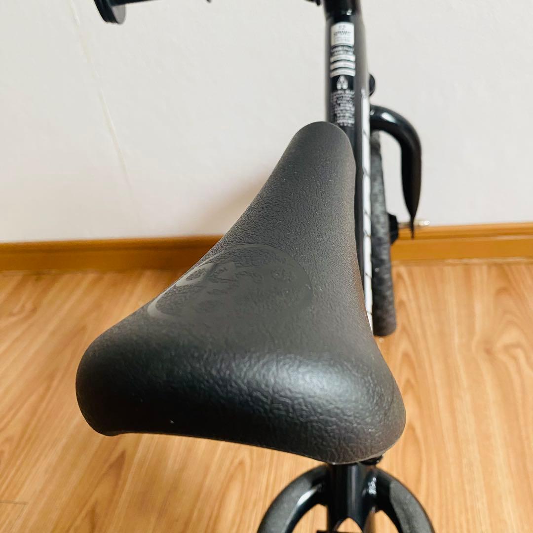 STRIDER ストライダー 12インチ SPORT ブラック 黒