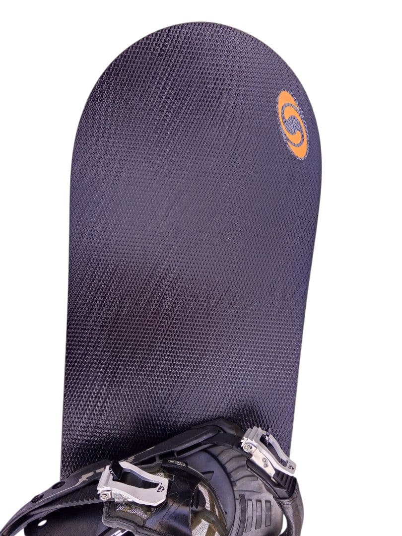 【美品】スノーボード ATOMIC 144cm ビンディング ケース付き