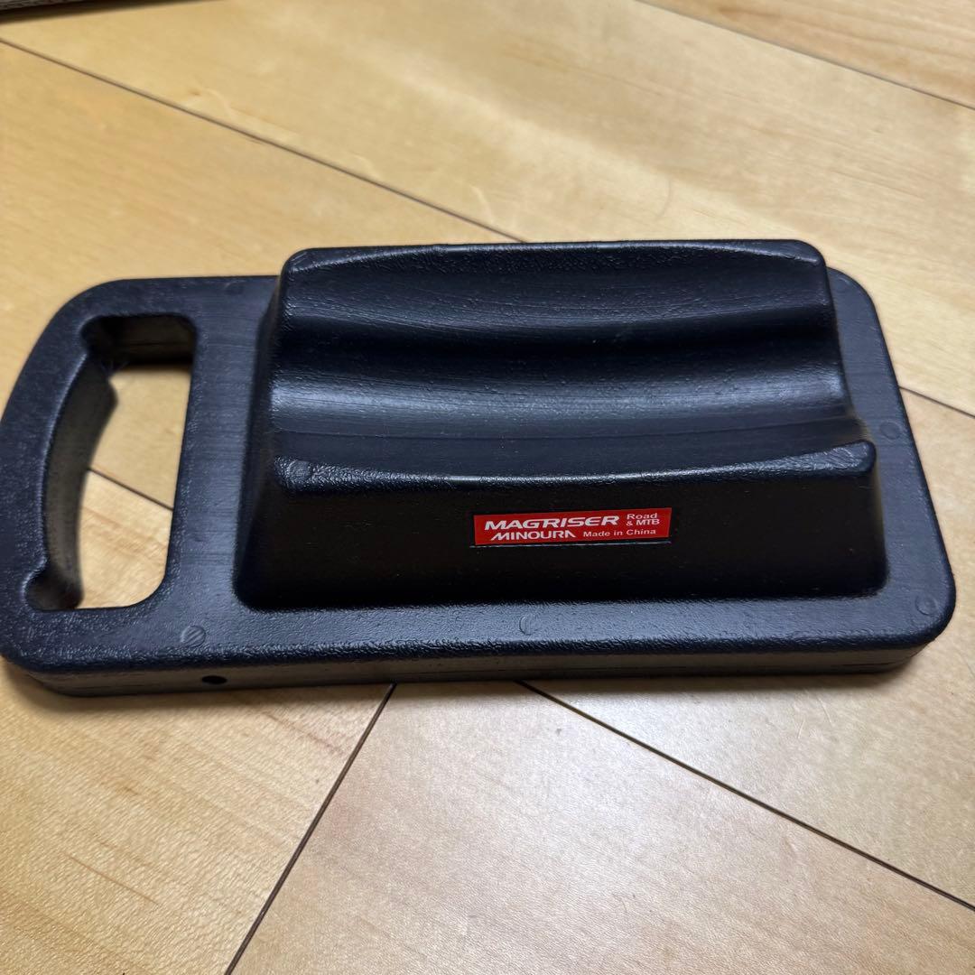 【美品】MINOURA MAGRIDE 60 サイクルトレーナー