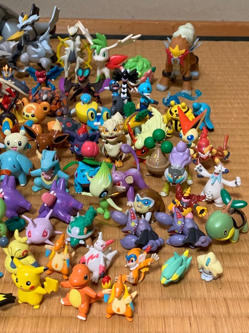 【激レア】特大ギラティナ モンコレDX 立体ポケモン図鑑500体まとめ売り
