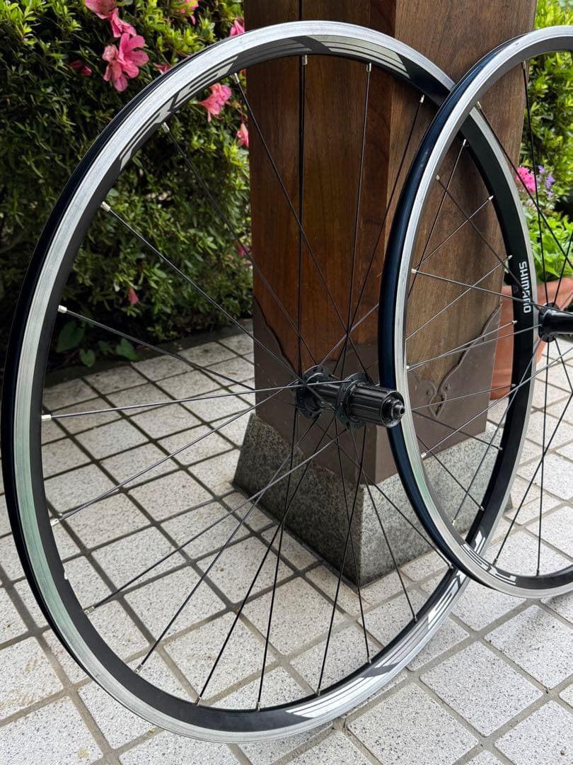 [値下げしました]SHIMANO ホイール622x 15-18C リムブレーキ用