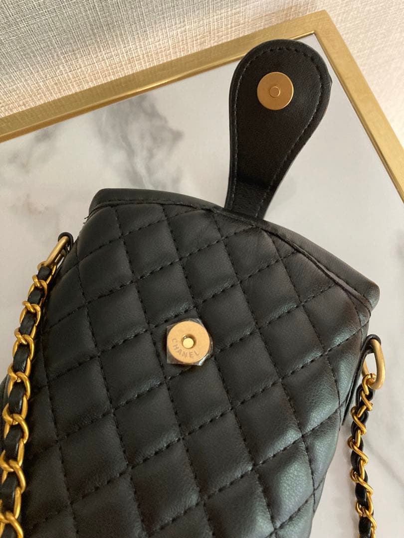 CHANEL ノベルティ キルティング ショルダーバッグ ポーチ