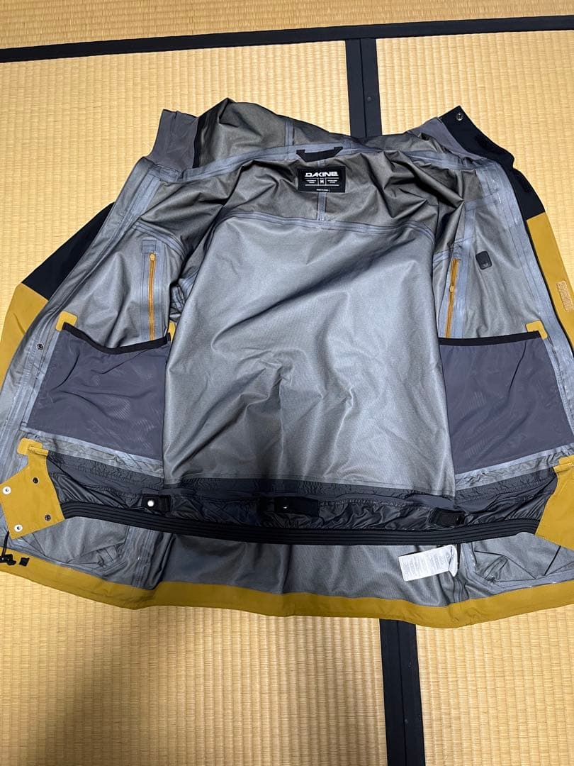DAKINE スノーボードジャケットUS M ダカイン　GORE-TEX 3L