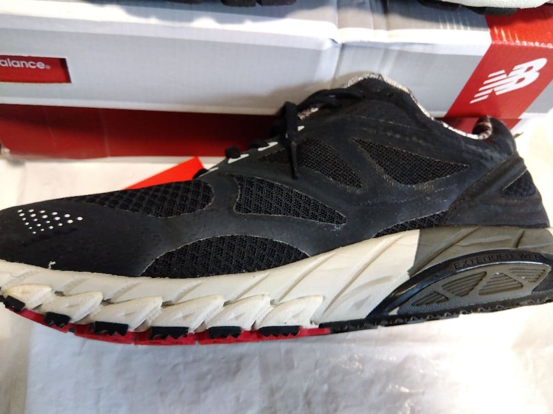 【新品・未使用】【28.0cm】ニューバランス M 1040 2E US10