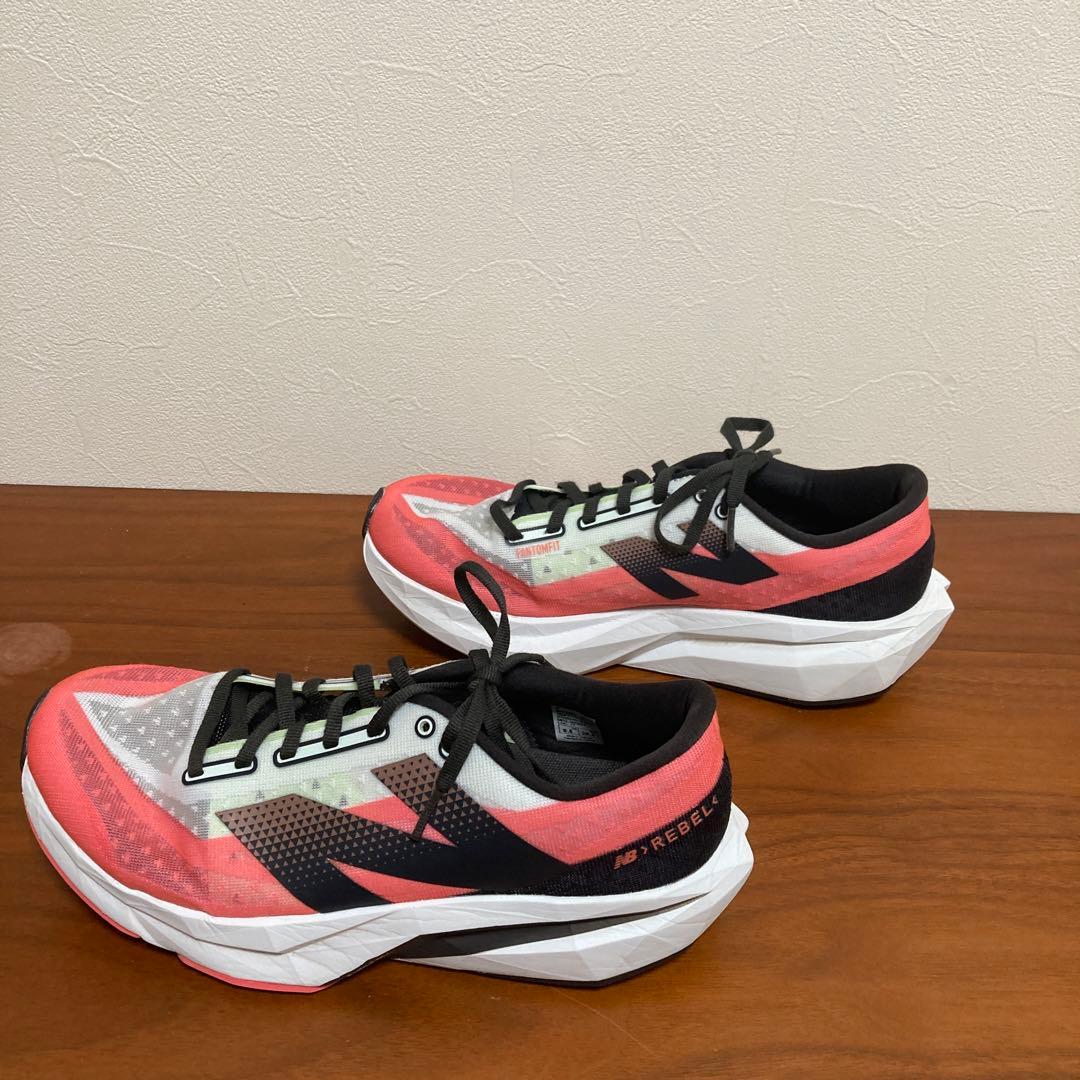 【26.5cm】フューエルセルレベルv4 ニューバランス
