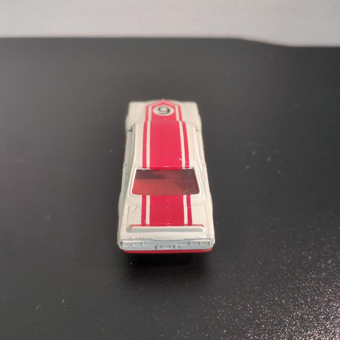 トミカ NISSAN スカイラインHT2000GTRレーシング