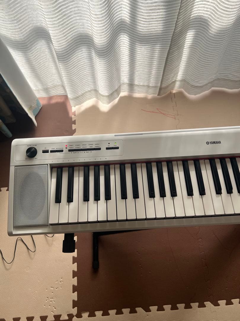 専用YAMAHA piaggero NP-12 ホワイト61鍵盤電子キーボード