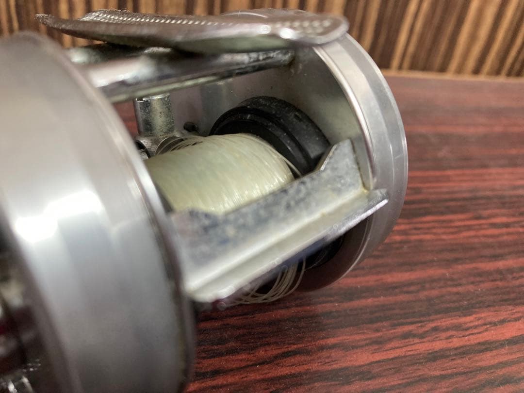 アブガルシア　アンバサダー　2500c ブロンズプレート