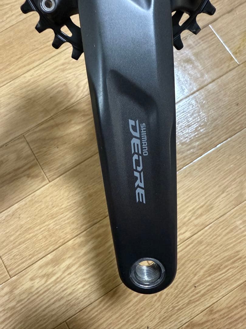 ブラック クランクセット シングルスプロケット
