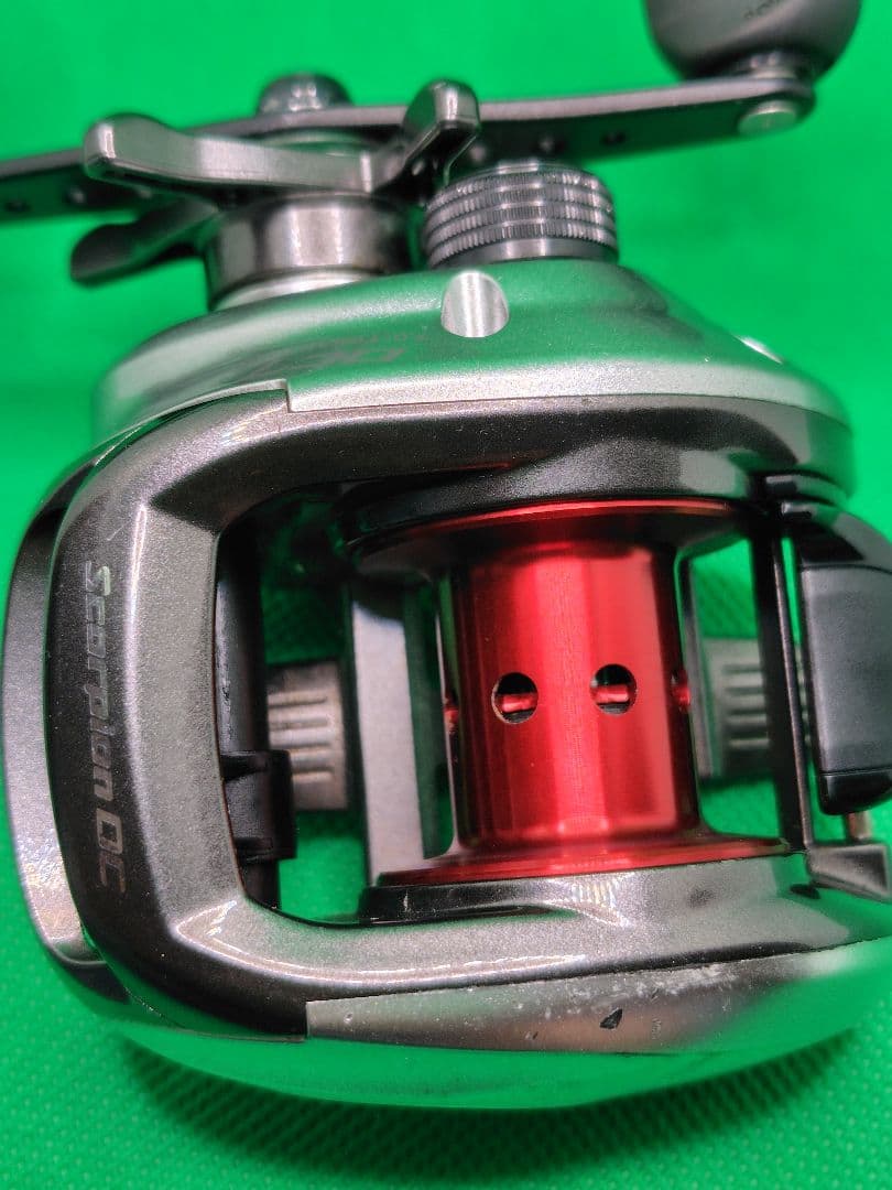 シマノ　SHIMANO　11スコーピオンDC-7　ベイトリール