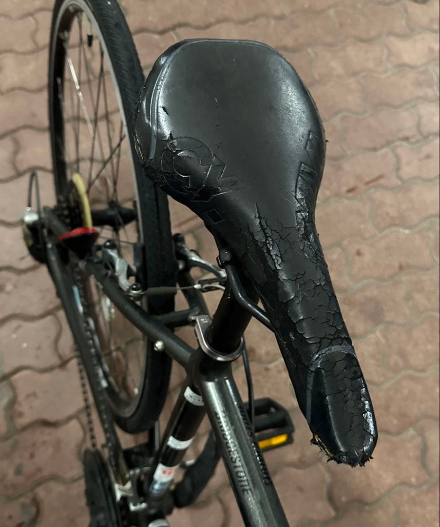 引き取り限定　クロスバイク　BRIDGESTONE CYLVA FLAT24