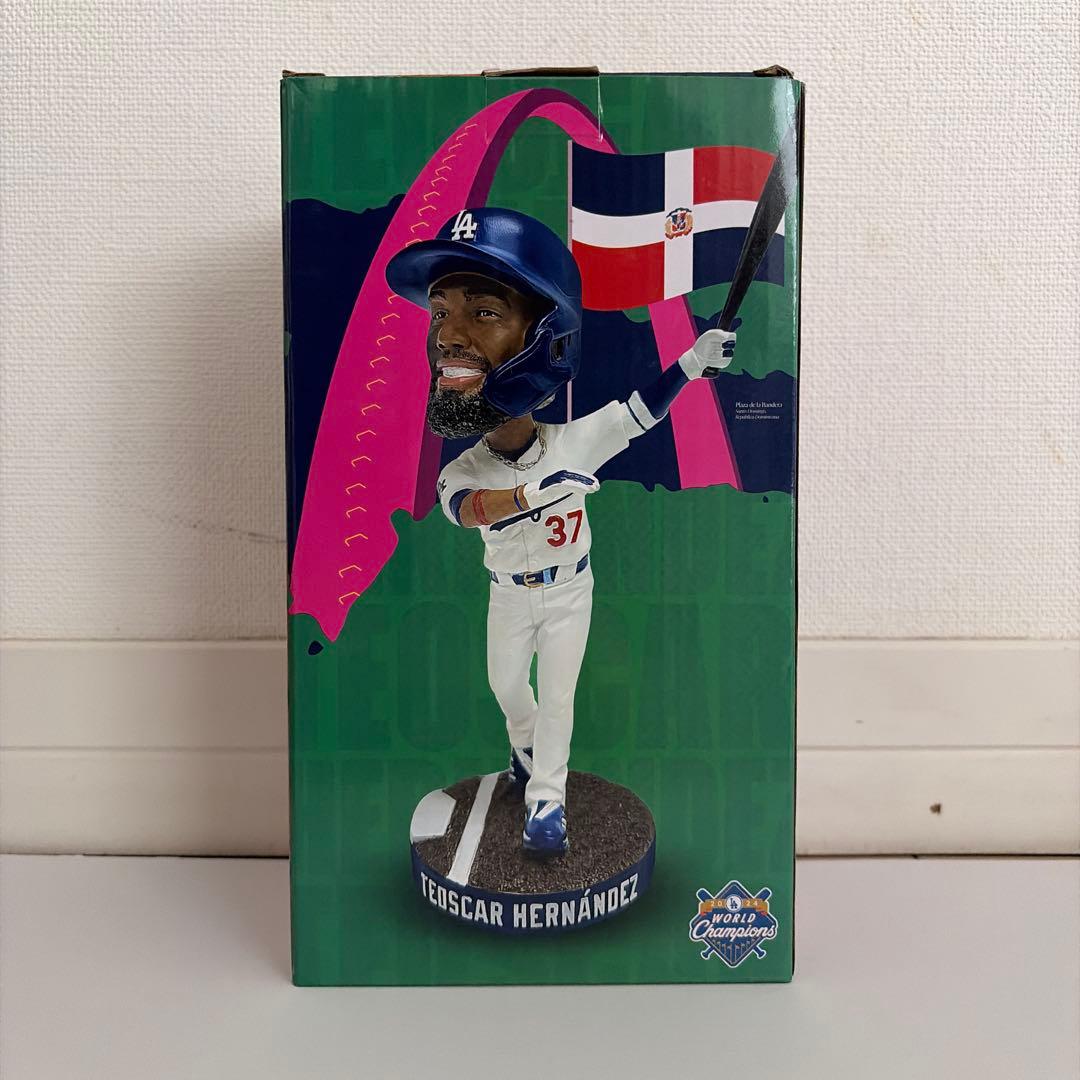 【米限定激レア】ドジャース TEOSCAR HERNANDEZ ボブルヘッド人形