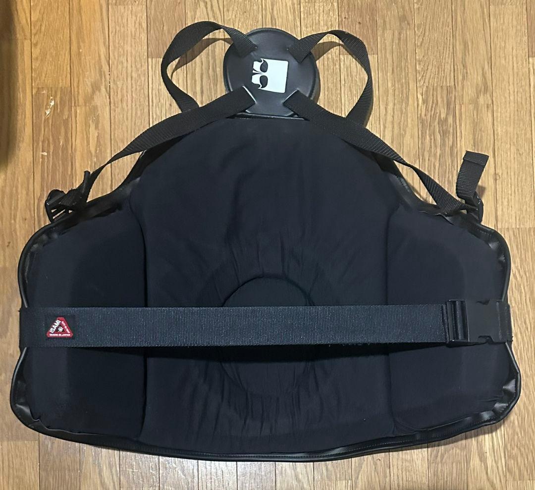イサミ　ISAMI　BOXER ボディプロテクター　ボディミット