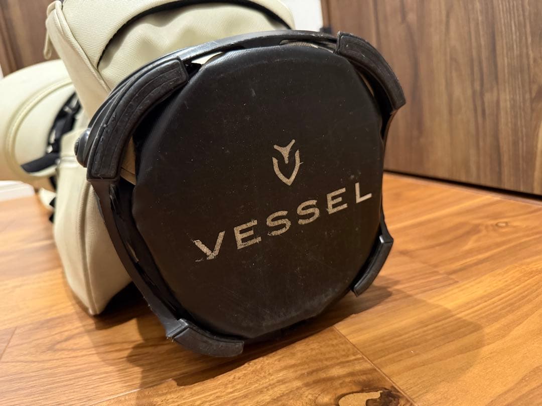 VESSEL LUX ベゼル　キャディバック