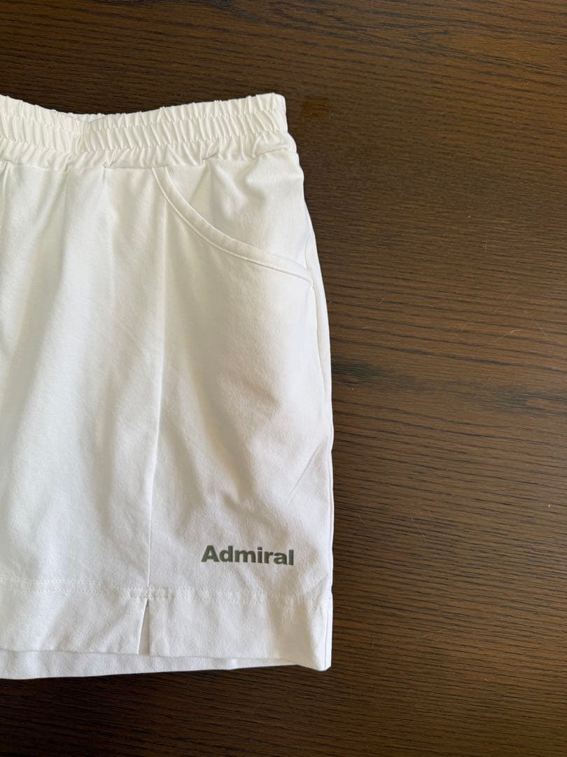 新品未使用✨Admiralアドミラル ✨センタースリットショートパンツ