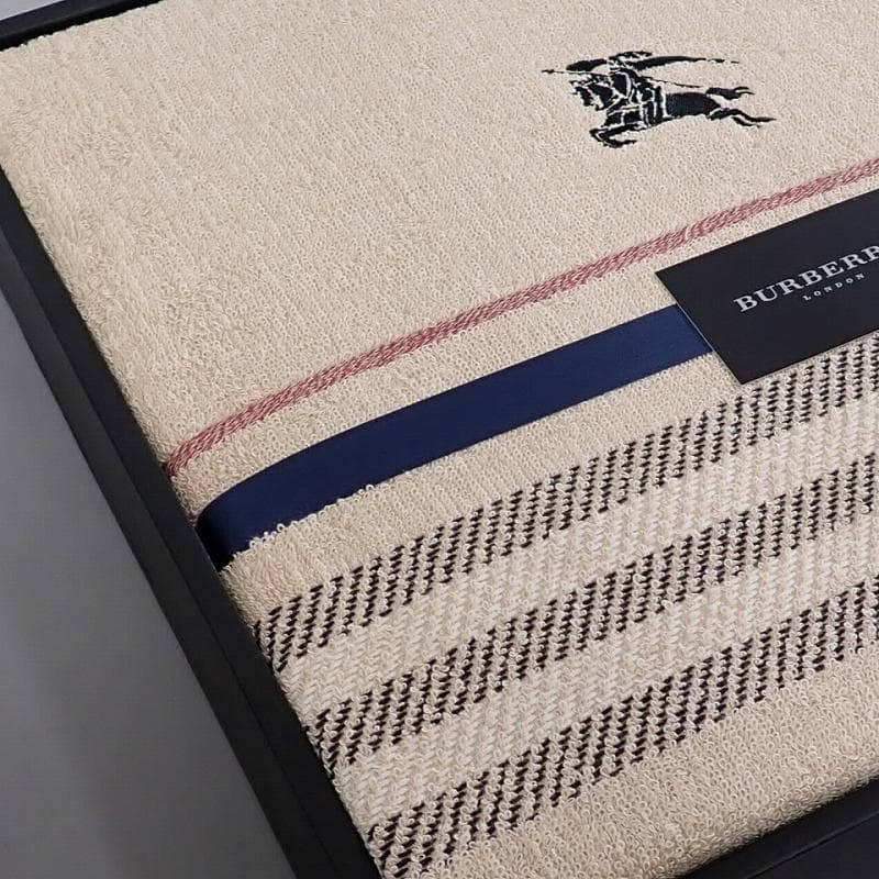 RU-5967　BURBERRY　タオルケット　未使用保管品　チェック