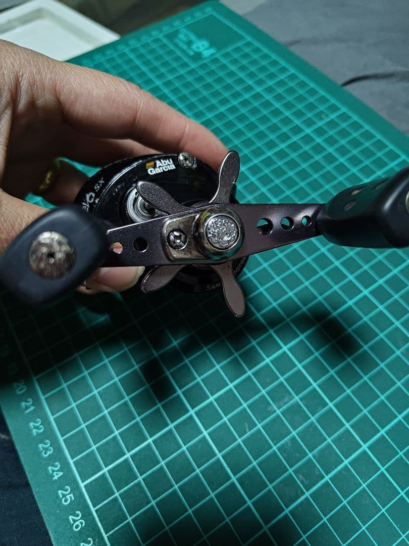 【閲覧数99】Abu Garcia RevoSx初代 ブレーキノブ欠品 部品取