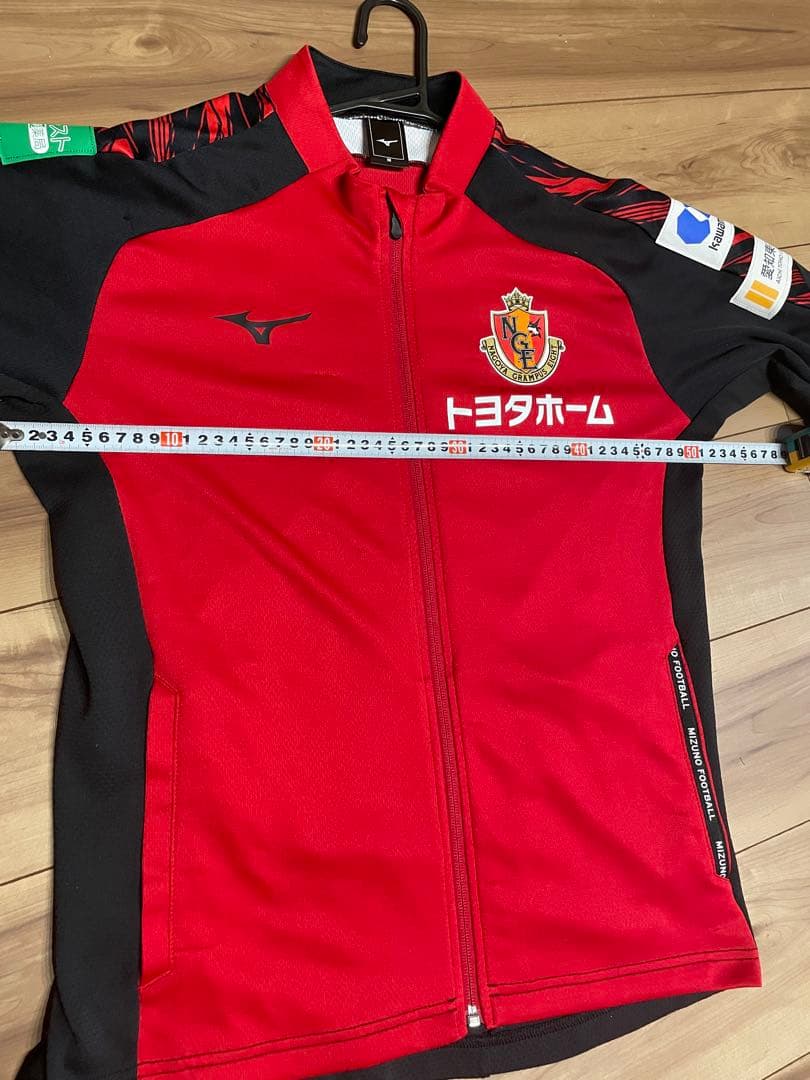 名古屋グランパス2022ウォーマーシャツ