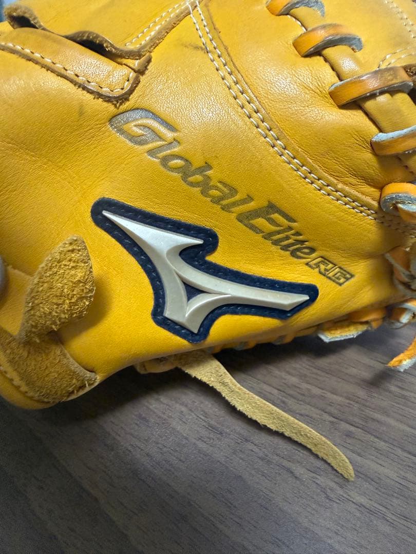 ミズノ Global Elite RG 黄キャッチャーミット