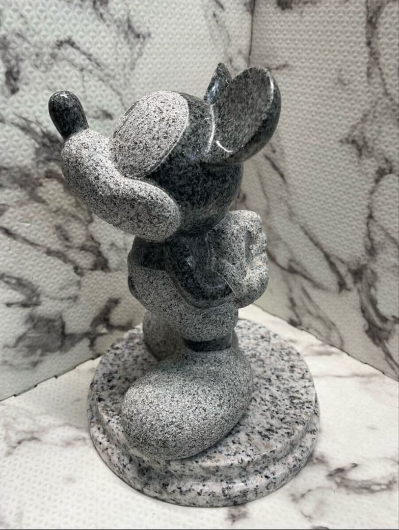 【廃盤品】御影石　ディズニー　ミッキー　石像　入手困難