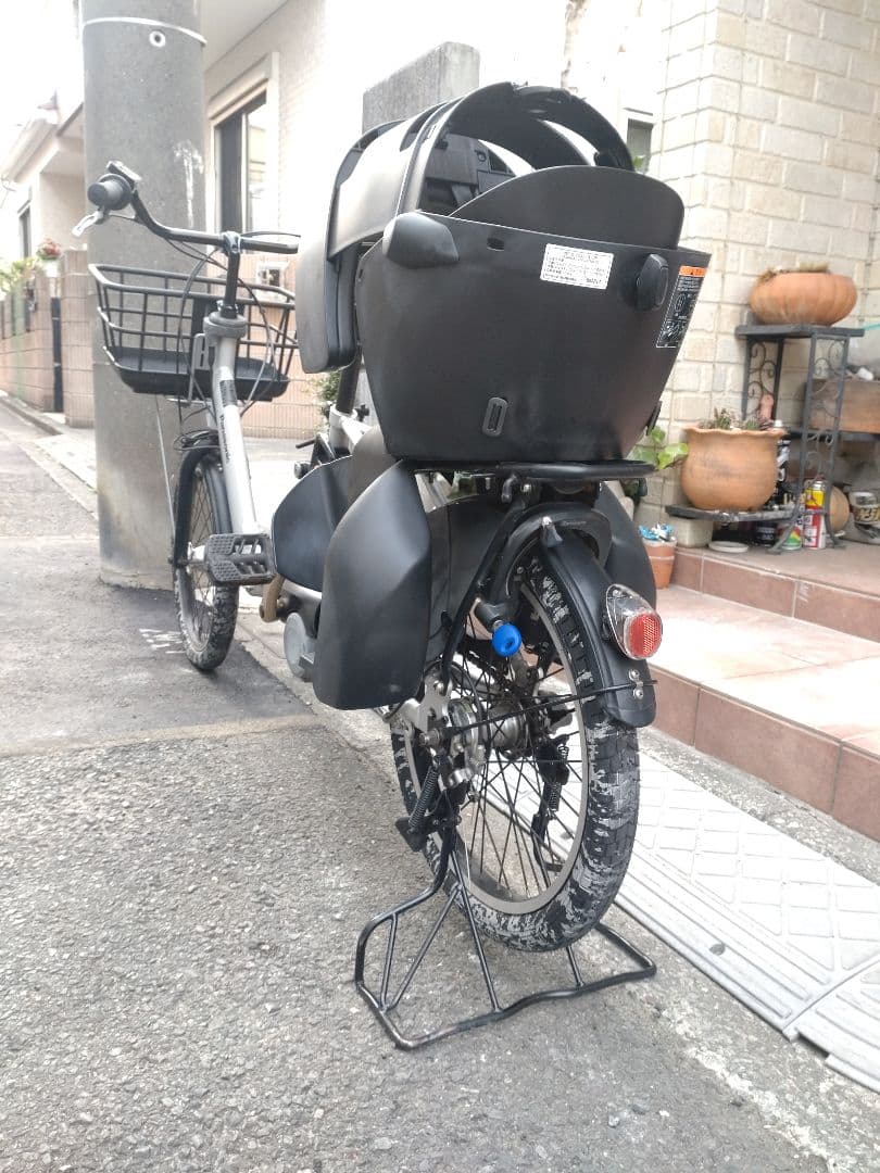 配送可★直接引渡可カスタム【ギュットアニーズ】電動アシスト自転車3人乗充電器付属