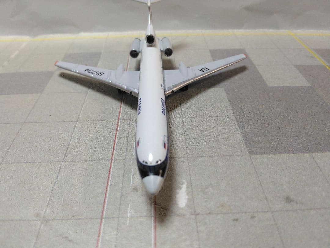 1/400 AC DALAVIA ダリアビア航空　 TU-154M