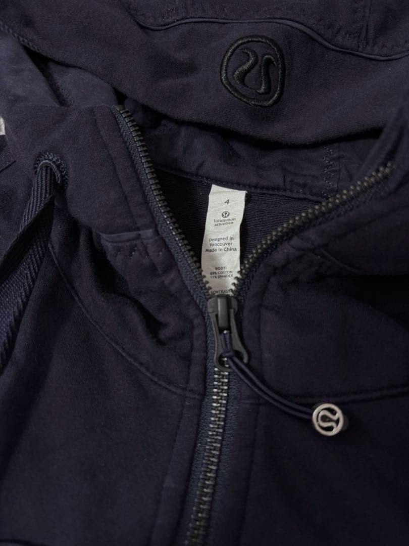 Lululemon LiveSimply Jacketパーカー　ヨガ　フーディー