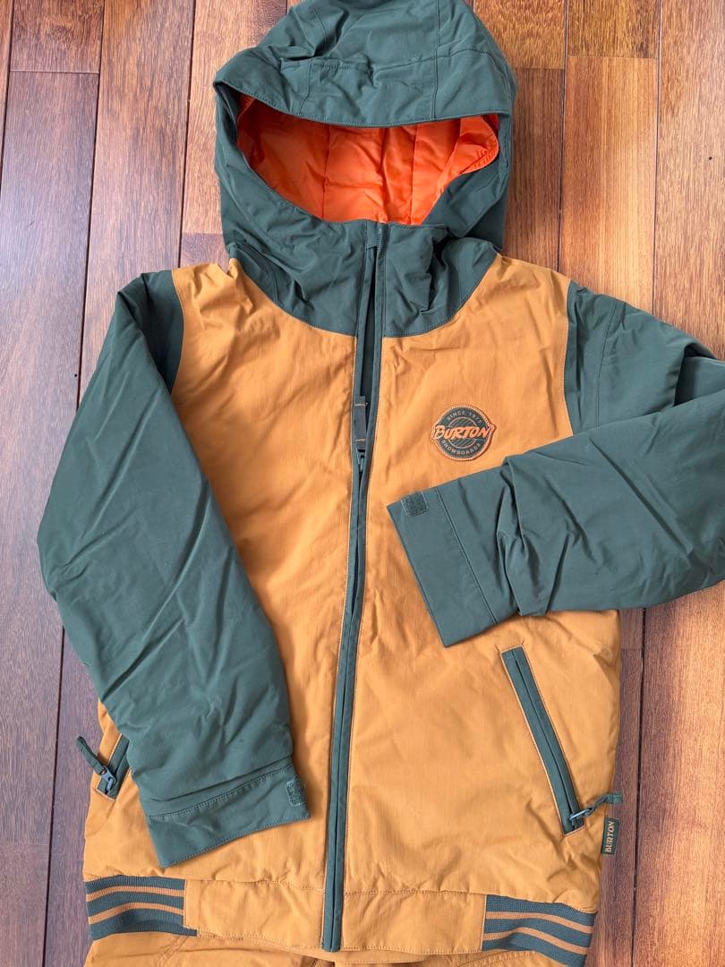 【新品】Burton 子ども用スノーボードウェア　Mサイズ