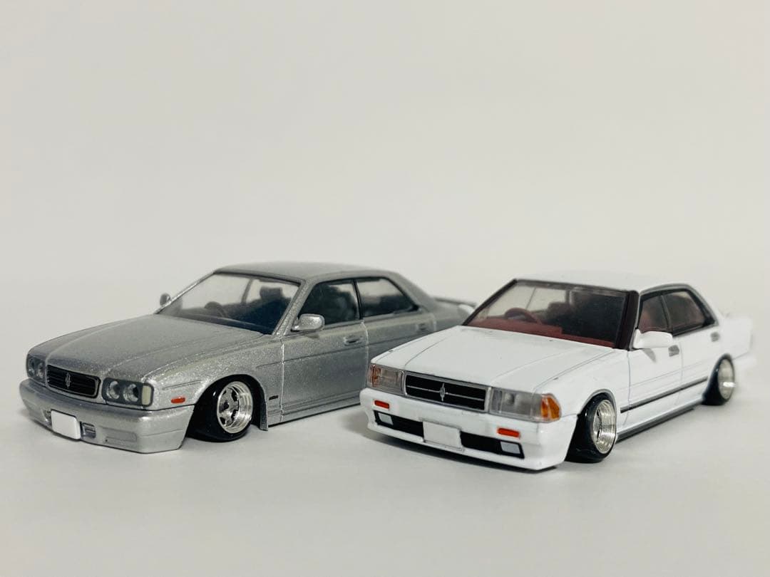 トミカ ヴィンテージ ニッサン セドリック カスタム 2台