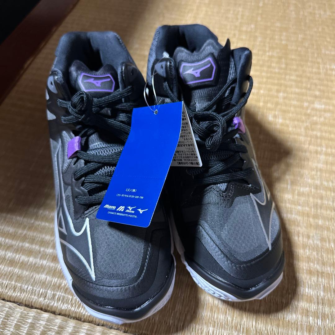 シューズ Mizuno Wave Lightning Z6 24.5