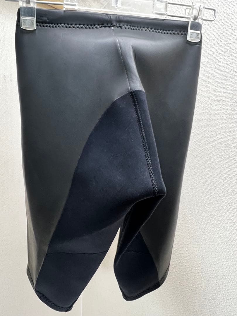 AMSTERDAM WETSUITS ハーフパンツ黒 サンディエゴジャパン
