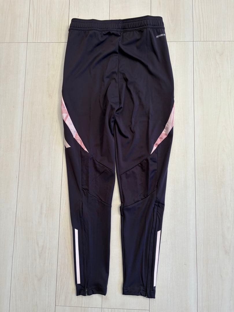 新品タグ付★アディダス★アーセナル ティロ 24 トレーニングパンツ ★Ｍサイズ