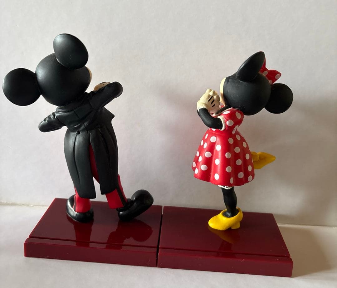 東京ディズニーリゾート　ミッキー&フレンズ　フィギュア4体セット