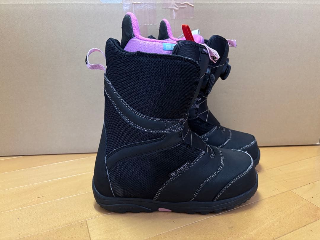 Burton Peach バートン ピーチ 25cm女性用スノーボードブーツ