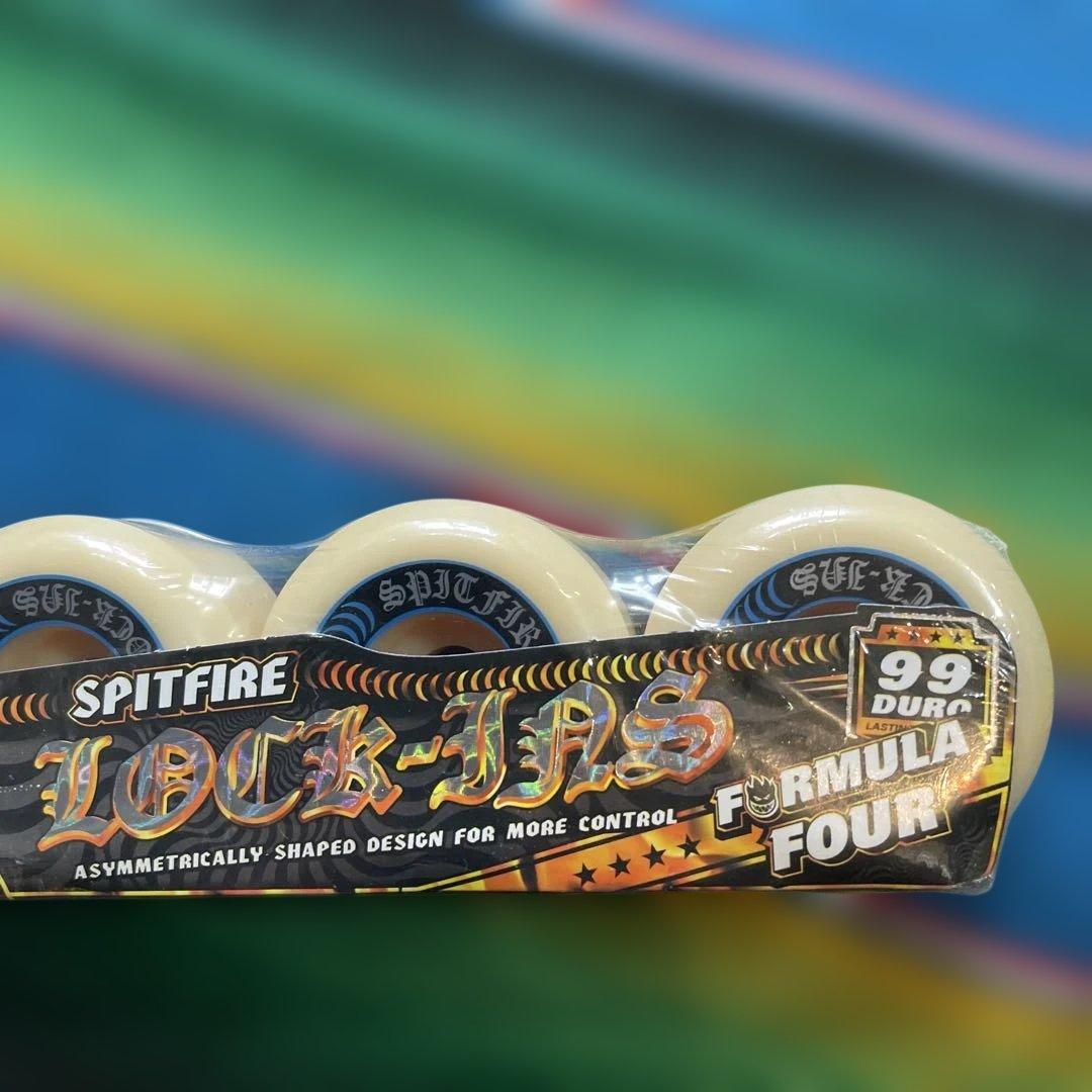 SPITFIRE LOCK-INS 55mm99Aスケボーウィール定価9,680