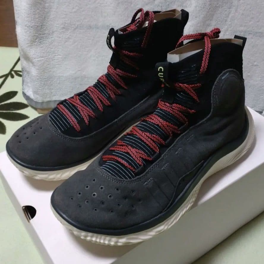 ＃underarmour curry 4 fltro US10.5 28.5cm