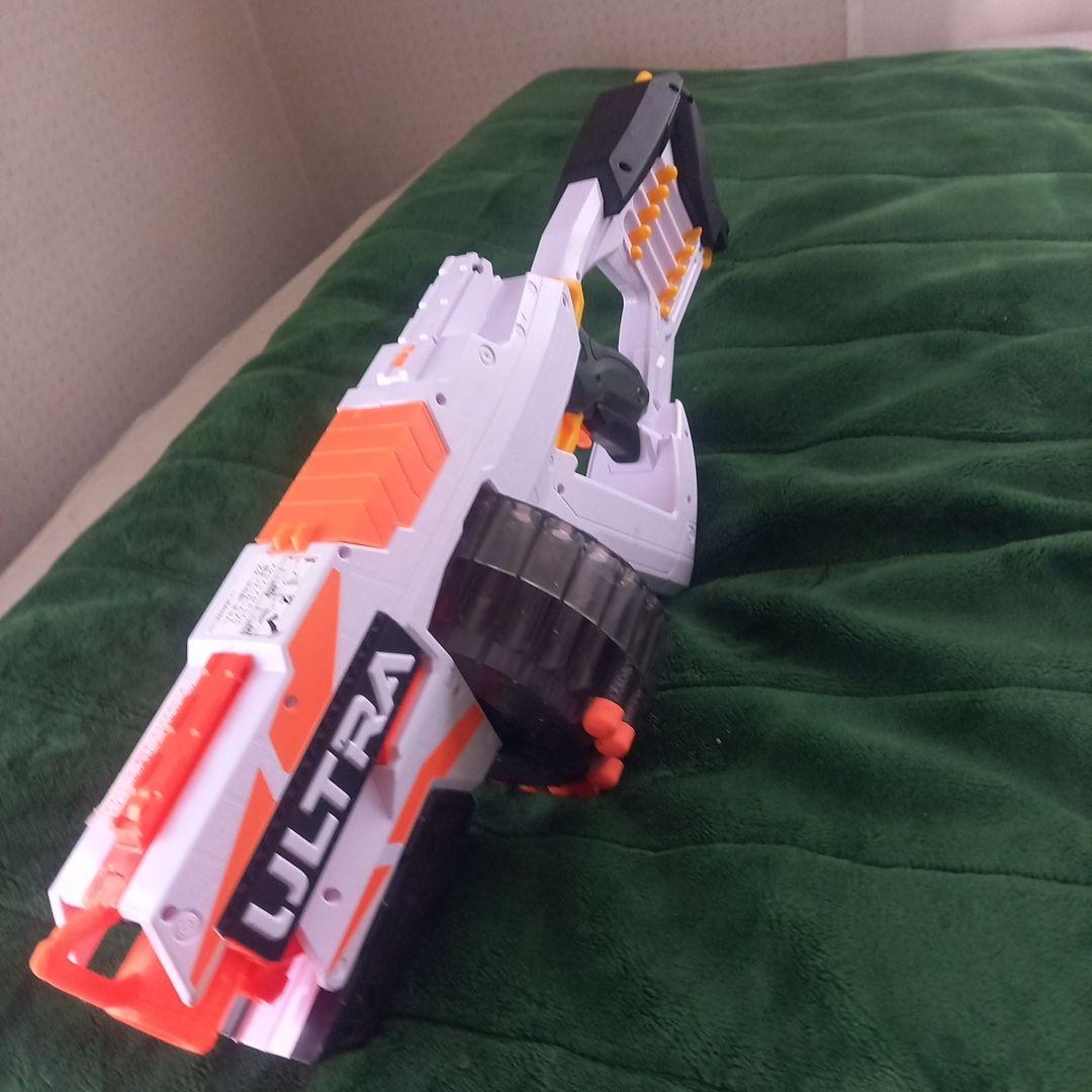 ULTRA トイガン 回転式弾倉付き